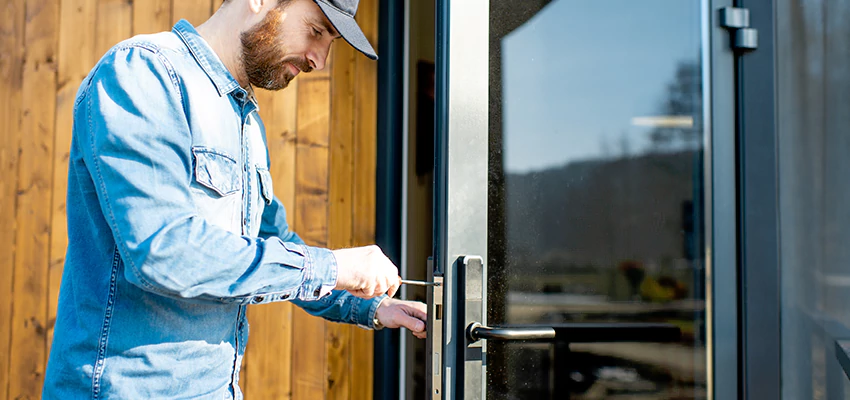 Frameless Glass Storefront Door Locks Replacement in Windsor, CA